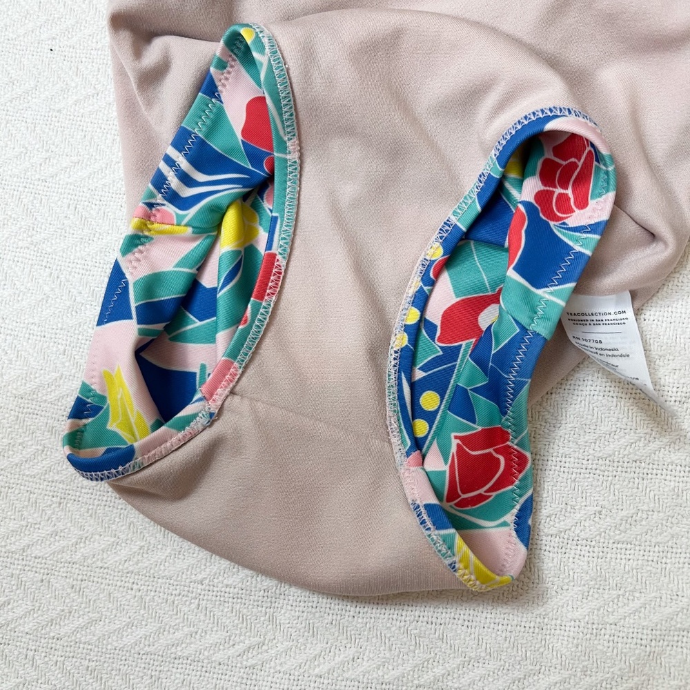 TEA Collection ruffle one-piece swim suit, criss cross back, window floral sz 6 - Picture 6 of 9